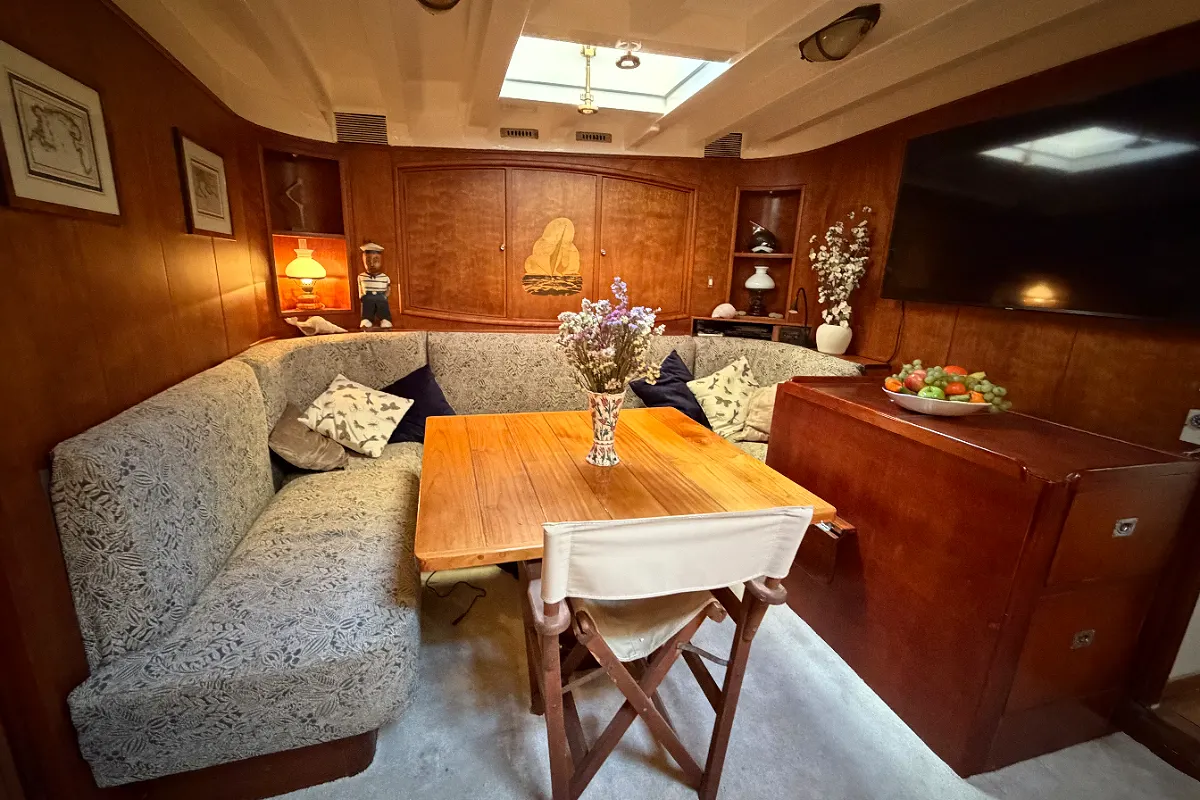 Molich Sailing BARINIA 21