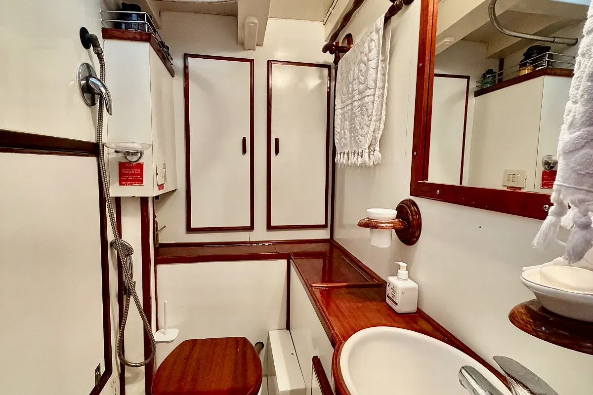 Molich Sailing BARINIA 23