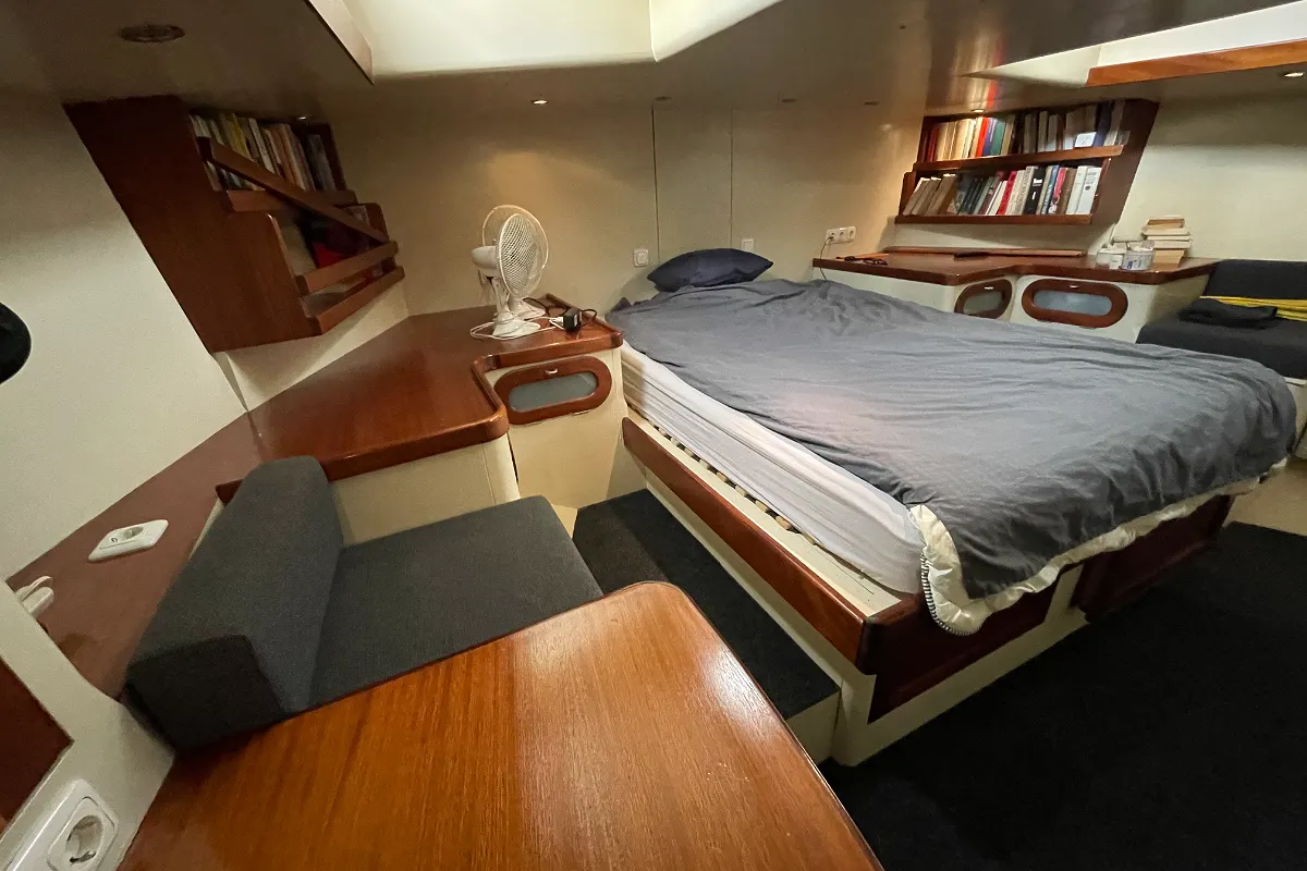 Dykstra Schooner 77 18