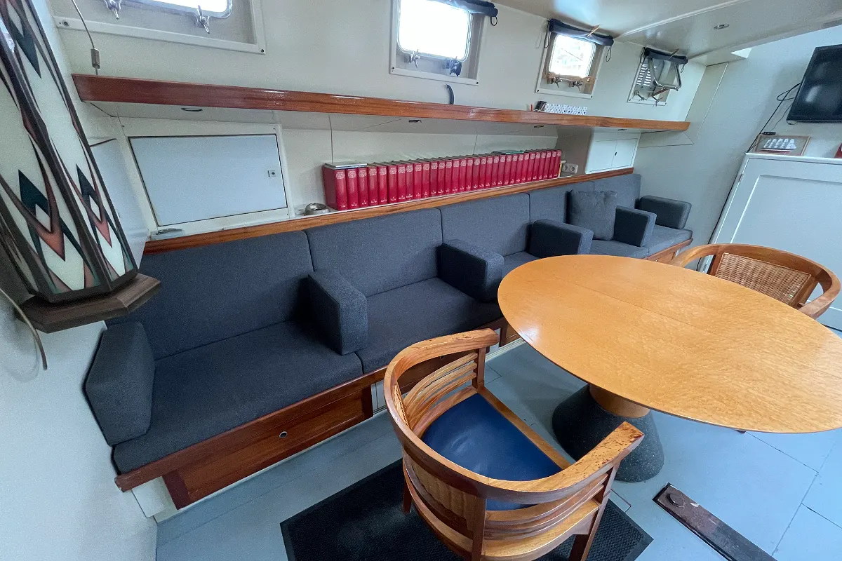 Dykstra Schooner 77 41
