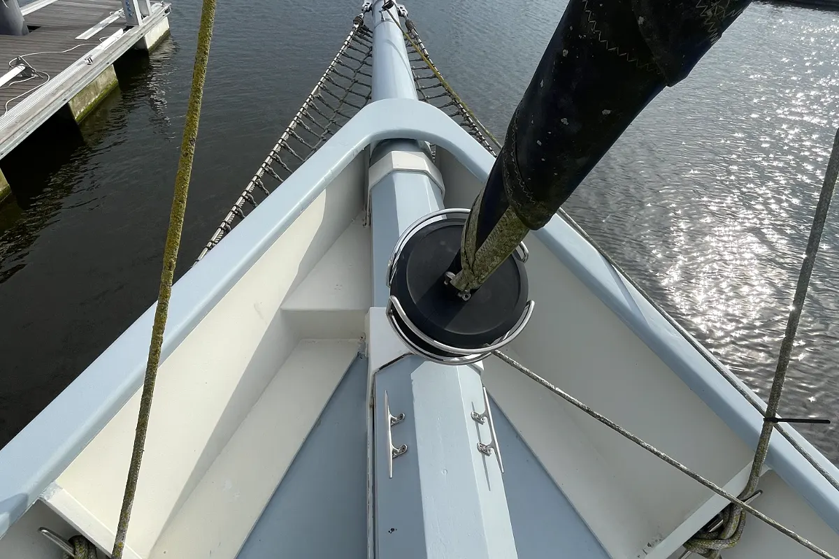 Dykstra Schooner 77 13