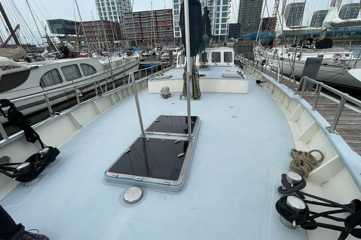 Dykstra Schooner 77 15