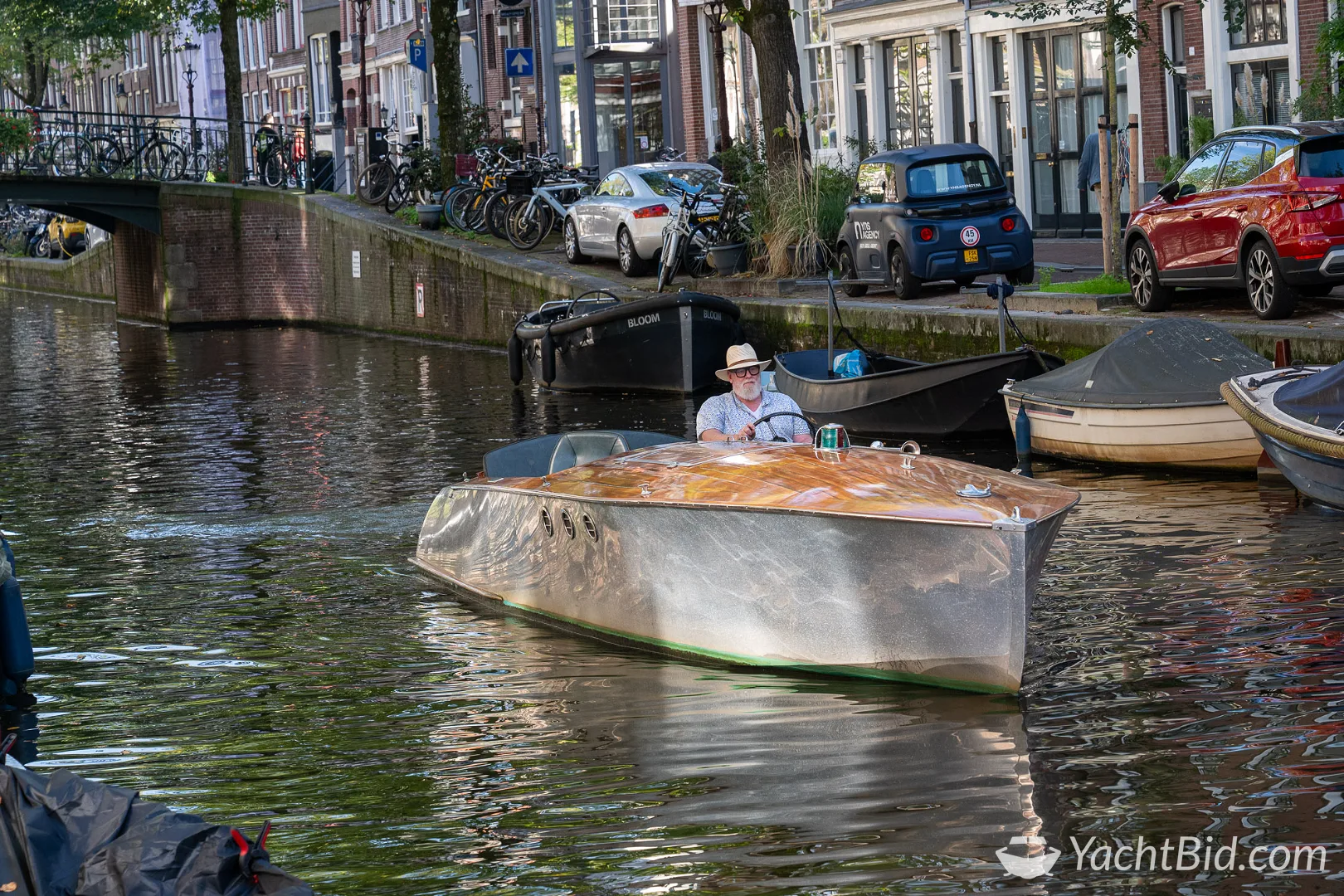 Ned Craft Runabout speedboot en sportcruiser – foto 10 – kavel bij YachtBid, Amsterdam