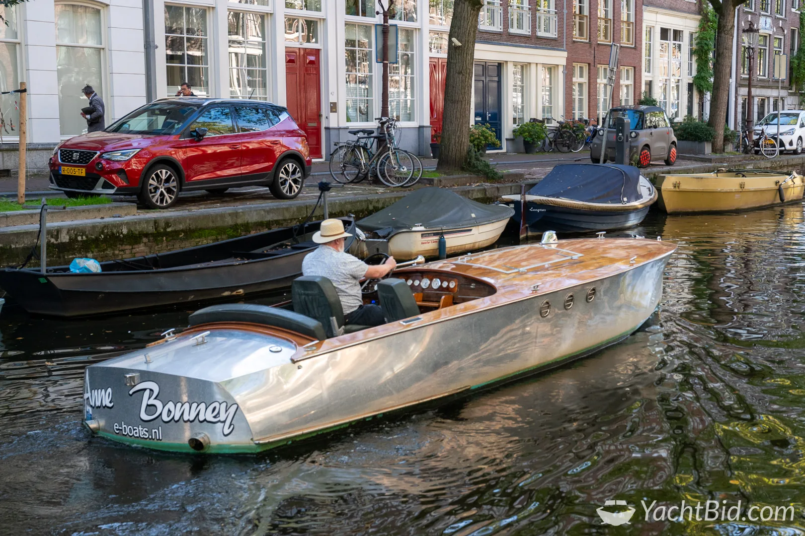 Ned Craft Runabout speedboot en sportcruiser – foto 9 – kavel bij YachtBid, Amsterdam