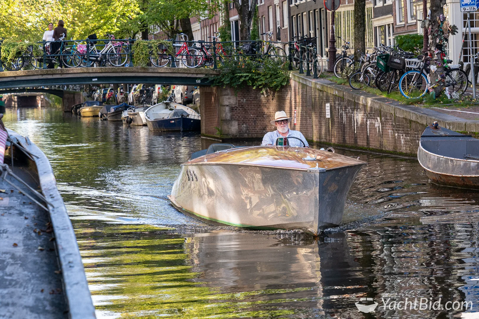 Ned Craft Runabout speedboot en sportcruiser – foto 11 – kavel bij YachtBid, Amsterdam