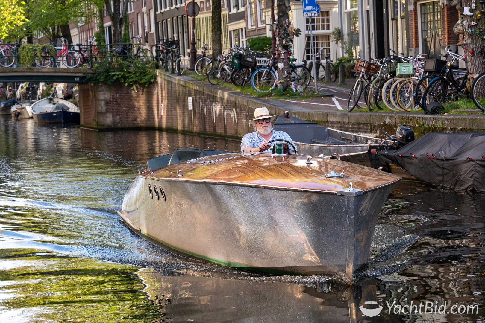 Ned Craft Runabout speedboot en sportcruiser – foto 12 – kavel bij YachtBid, Amsterdam