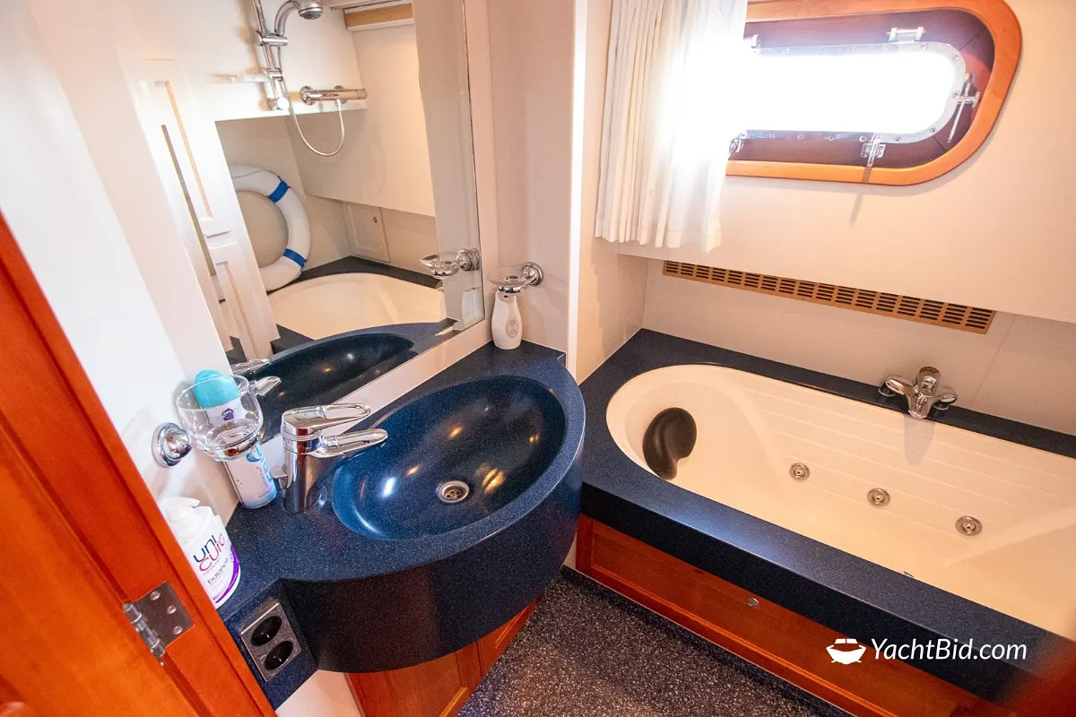 Feadship Akerboom De Swaen 84