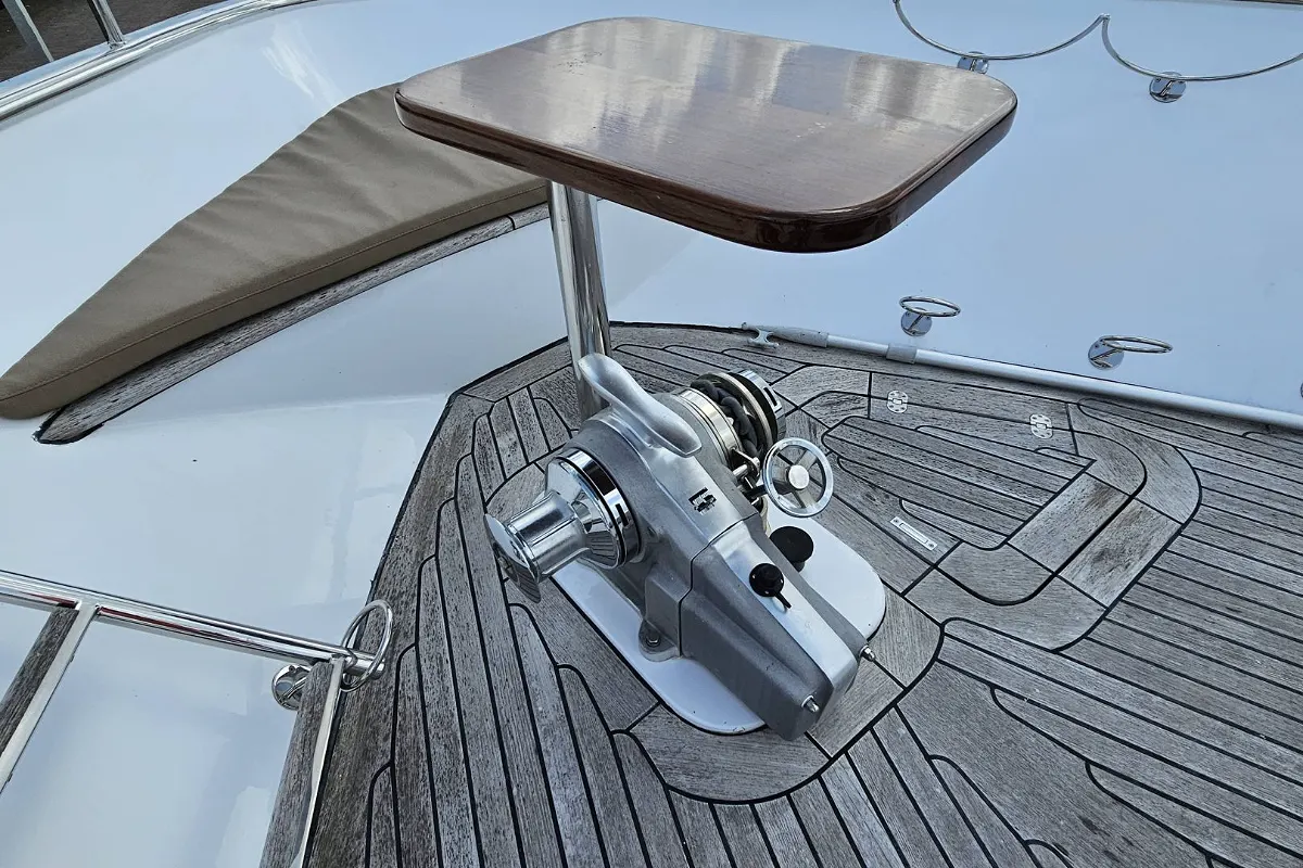 Van Den Hoven Executive 1700 35
