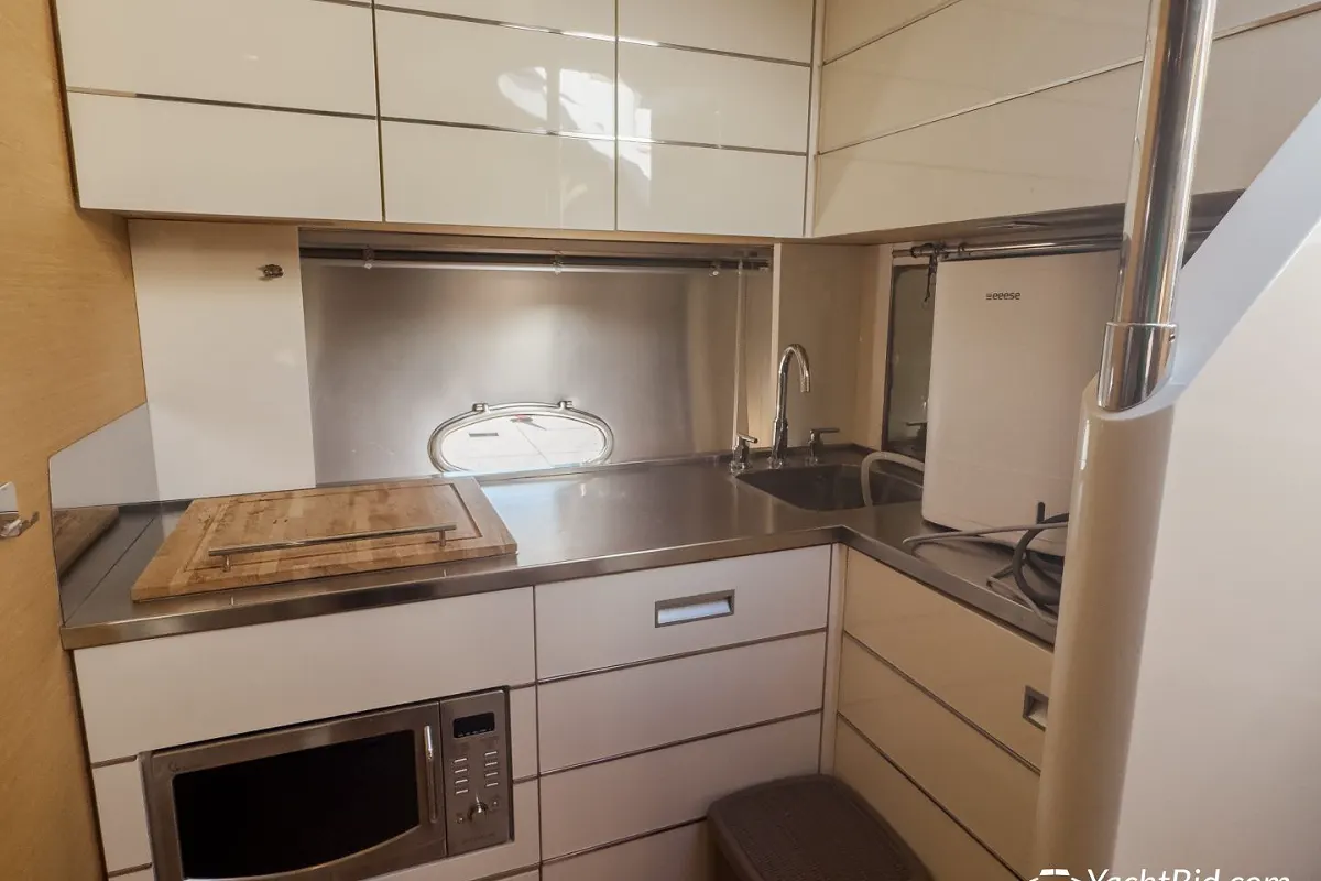 Sessa C42 49