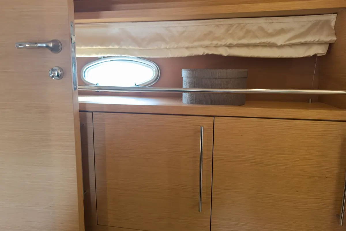 Sessa C42 60