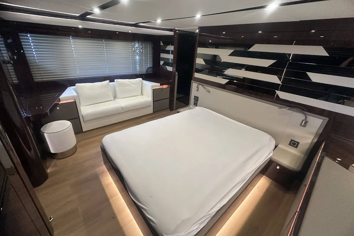Fairline Targa 65 GT 38
