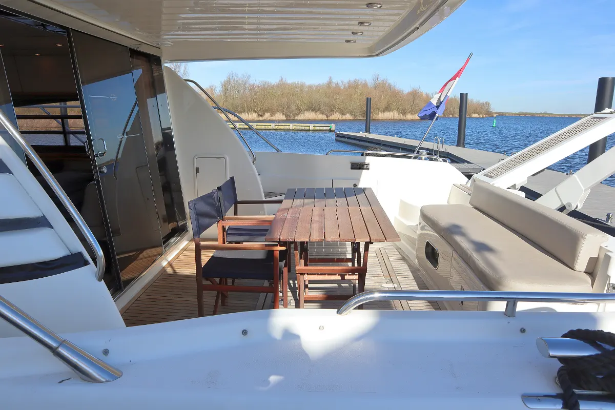 Sunseeker Manhattan 62 10
