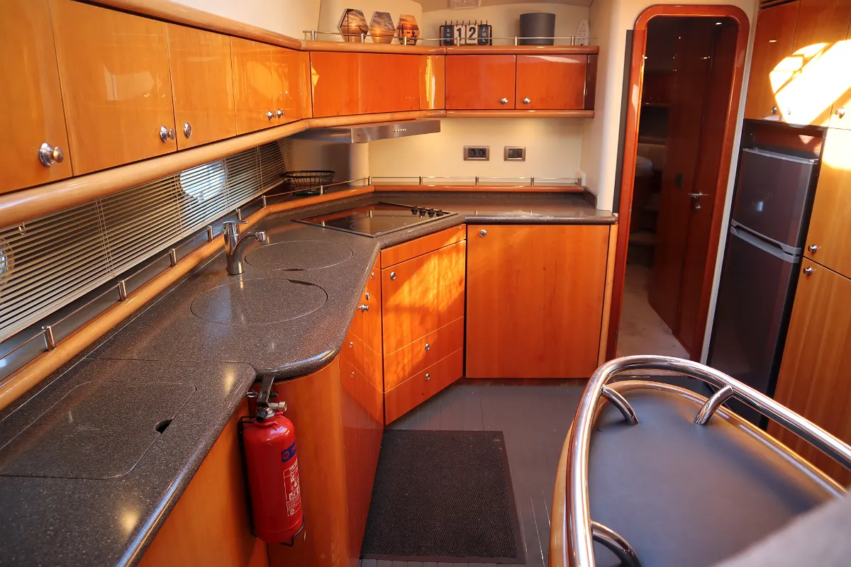 Sunseeker Manhattan 62 64