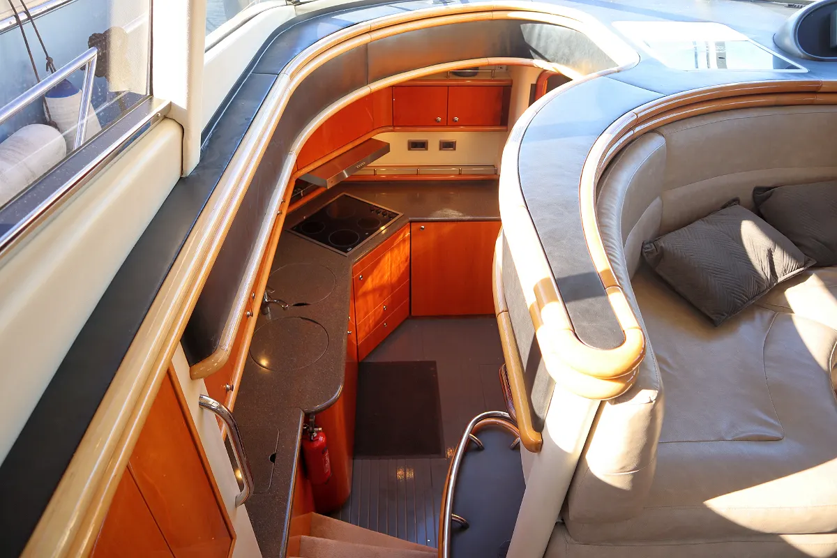 Sunseeker Manhattan 62 84