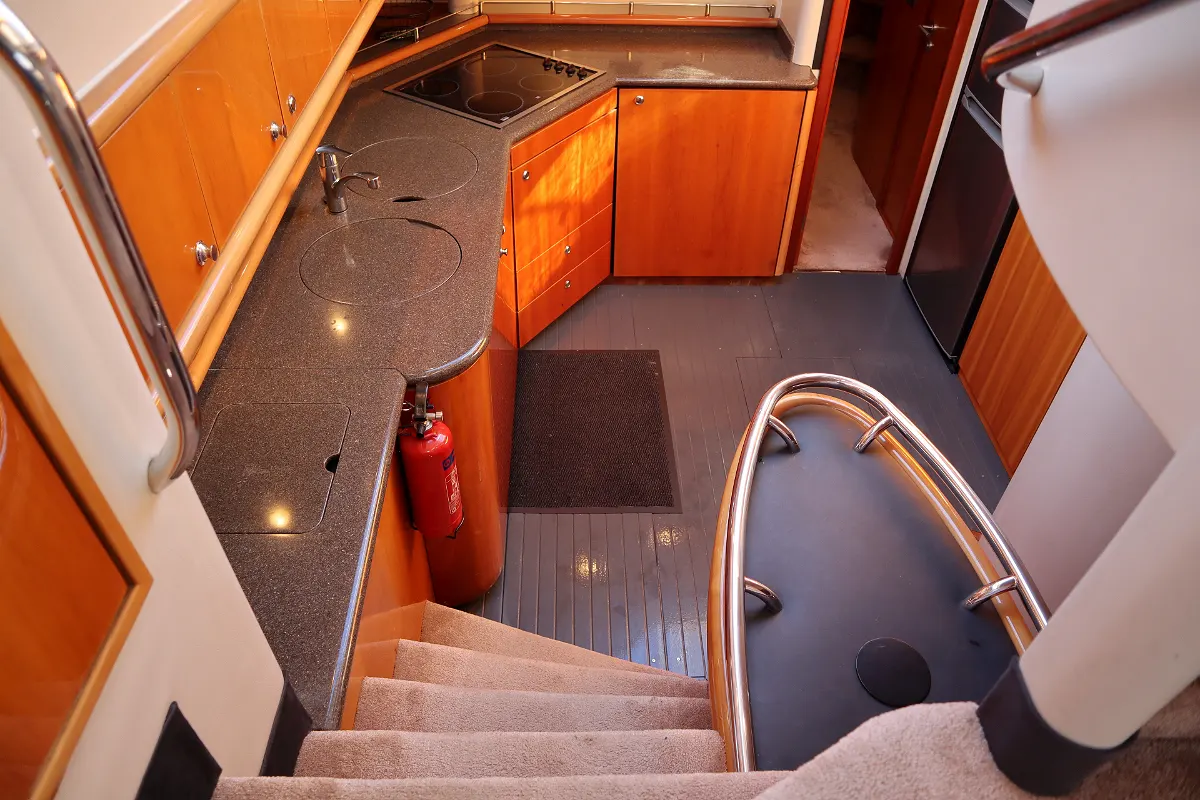 Sunseeker Manhattan 62 63