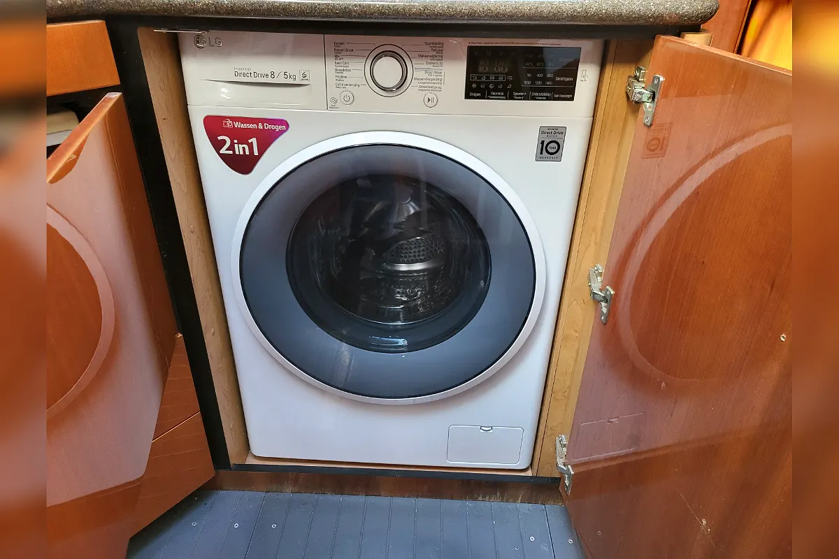 Sunseeker Manhattan 62 73
