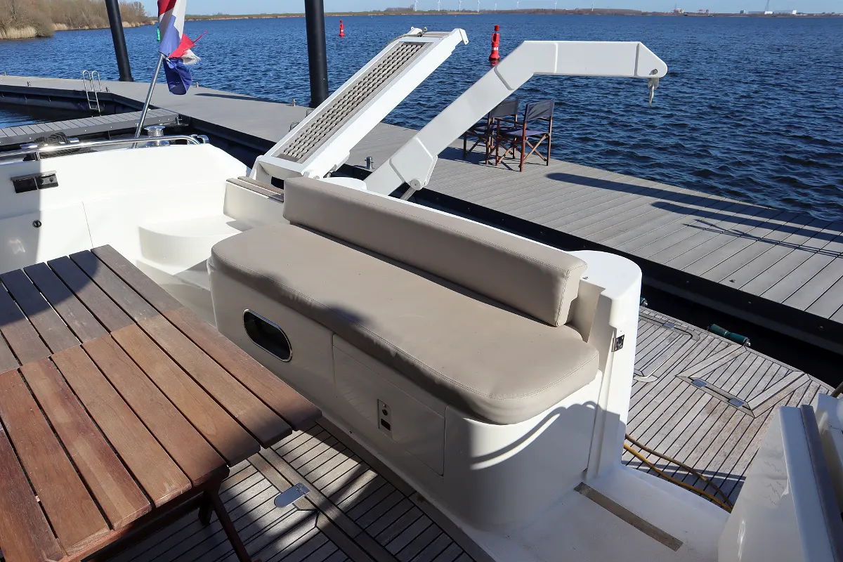 Sunseeker Manhattan 62 9