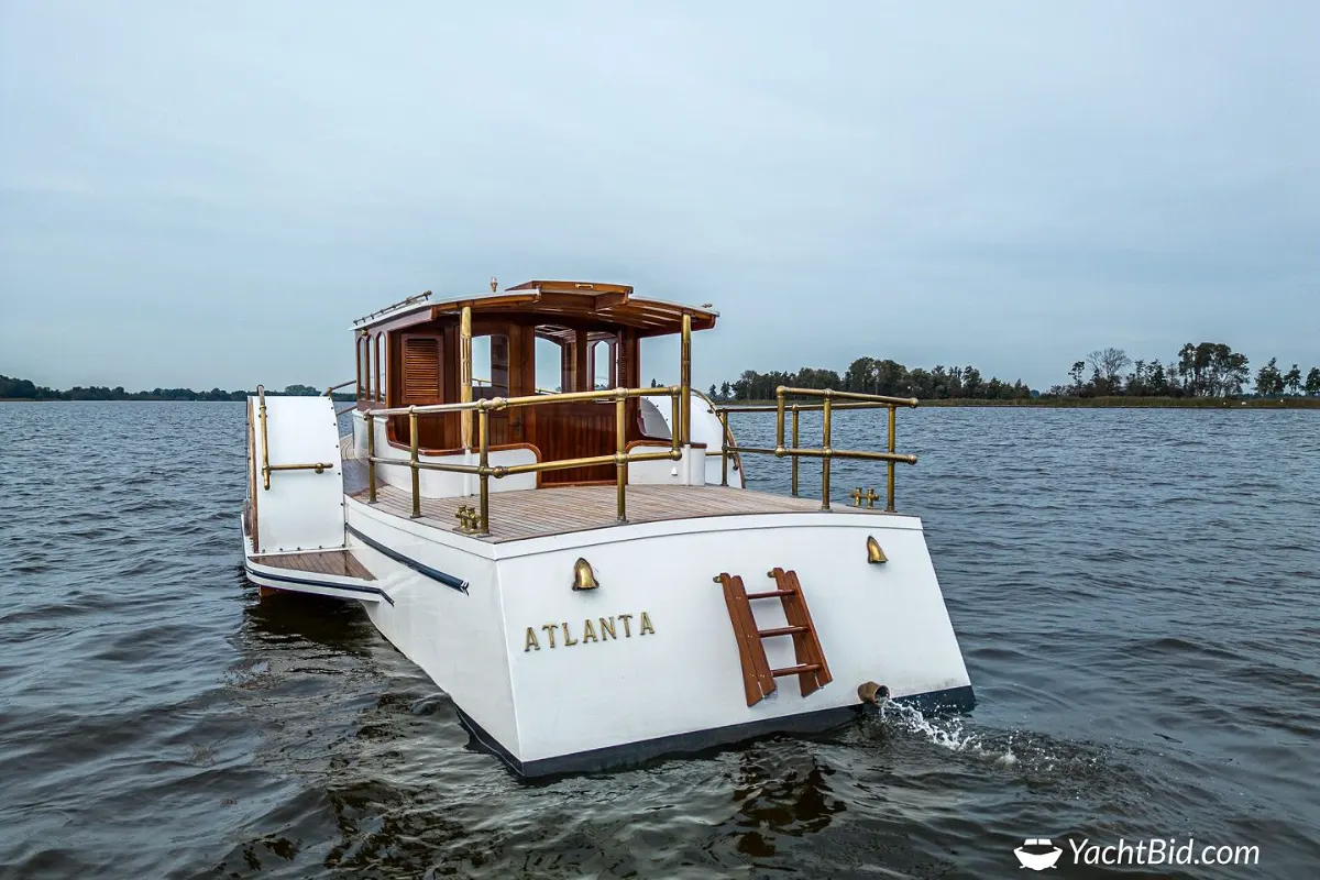 Paddle Wheel Vessel ''ATLANTA'' 27