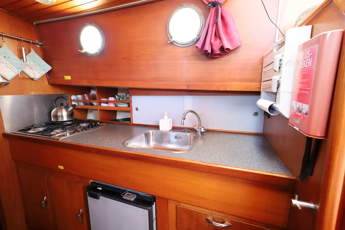 Romanza Motorsailer 12M 53