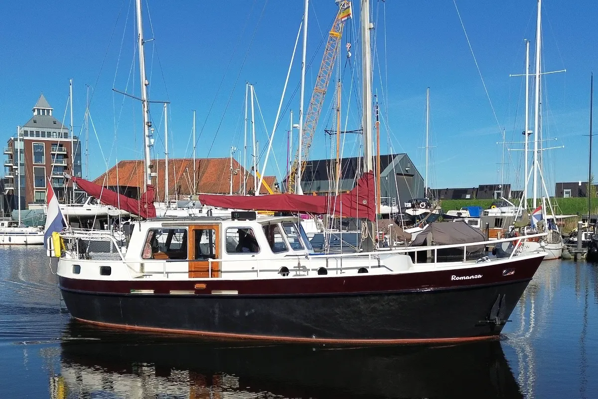 Romanza Motorsailer 12M
