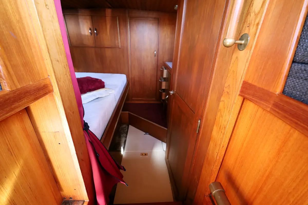 Romanza Motorsailer 12M 72