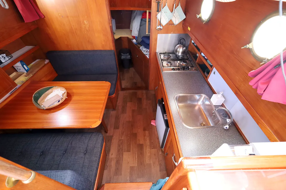 Romanza Motorsailer 12M 64