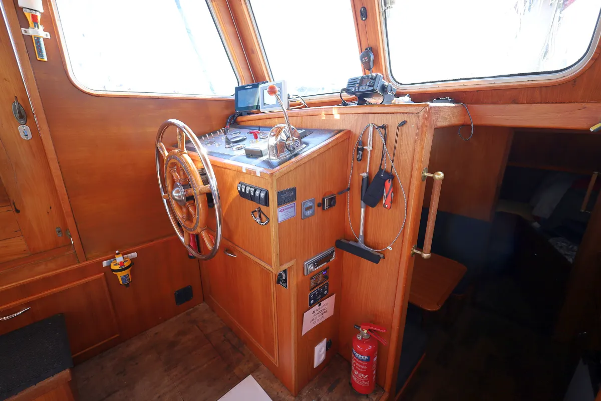 Romanza Motorsailer 12M 49
