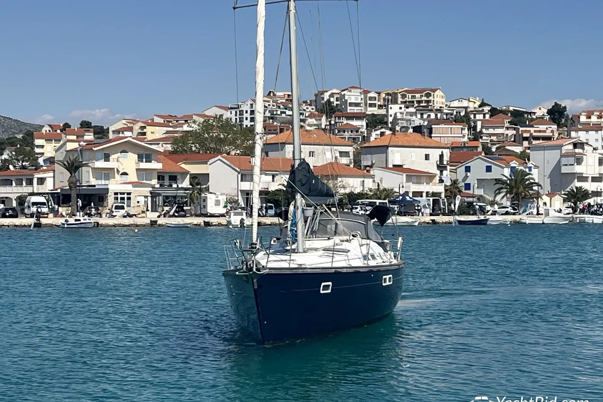 Beneteau Oceanis 423 6