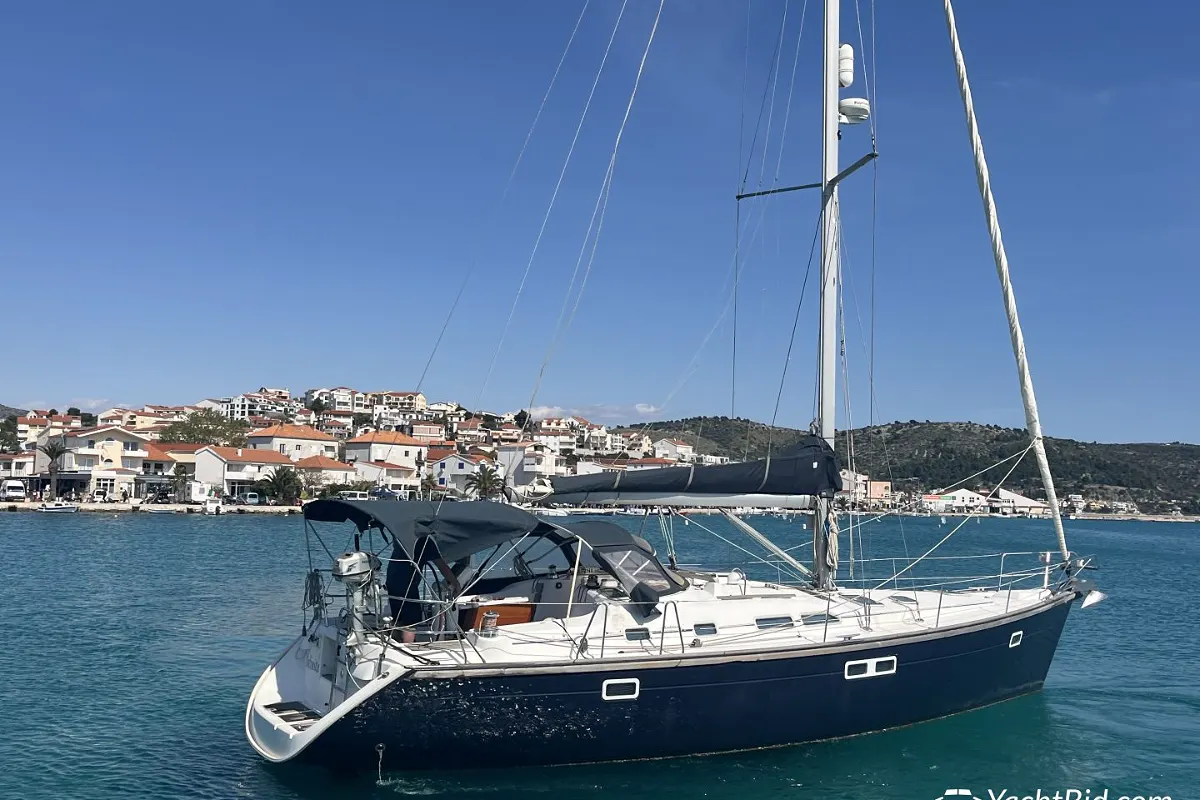 Beneteau Oceanis 423 10