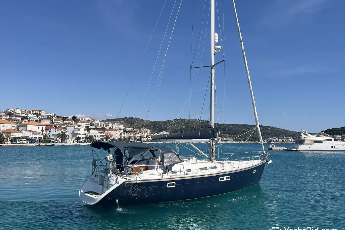 Beneteau Oceanis 423 11