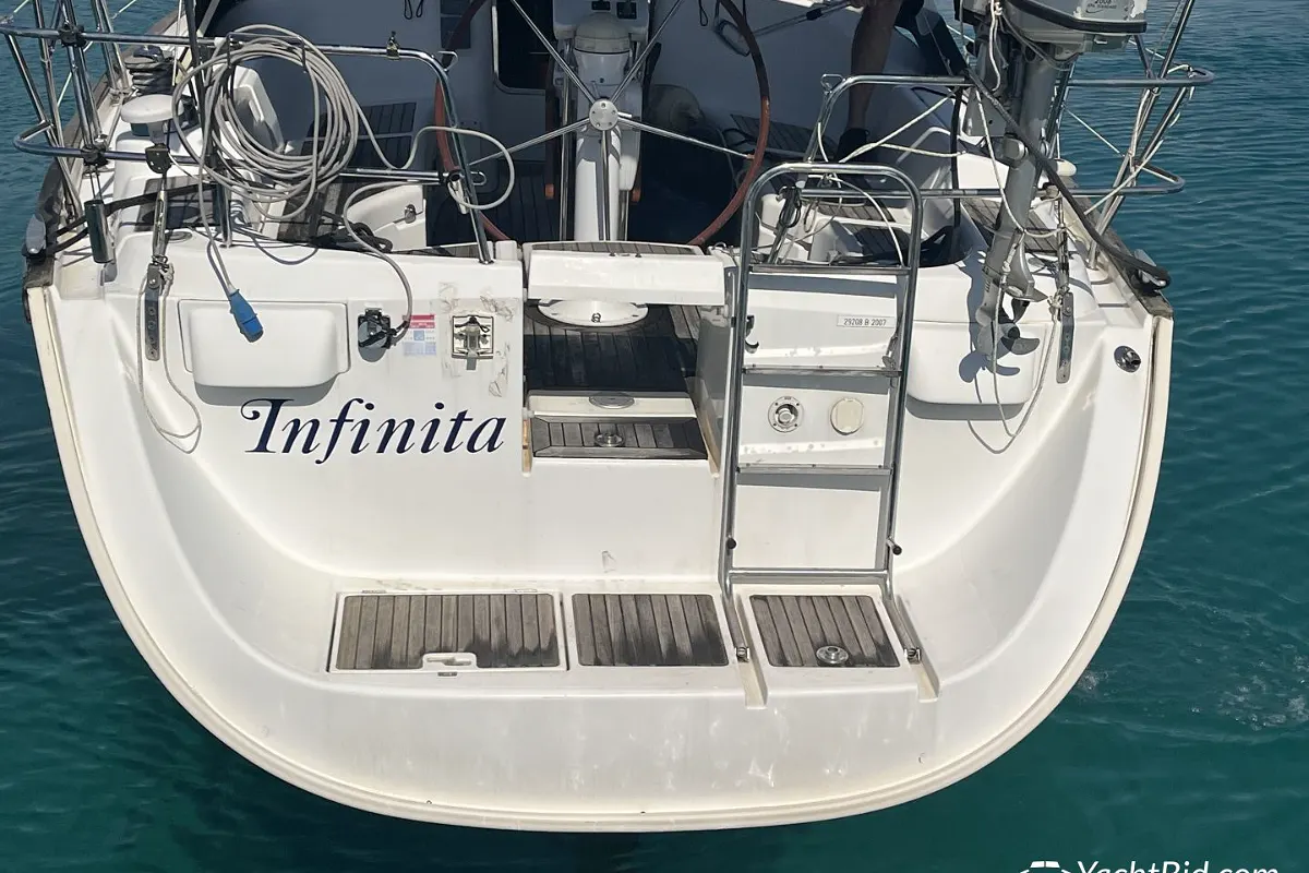 Beneteau Oceanis 423 22
