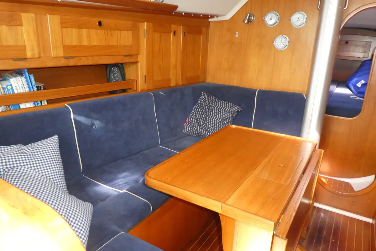 Comfortina 38 18